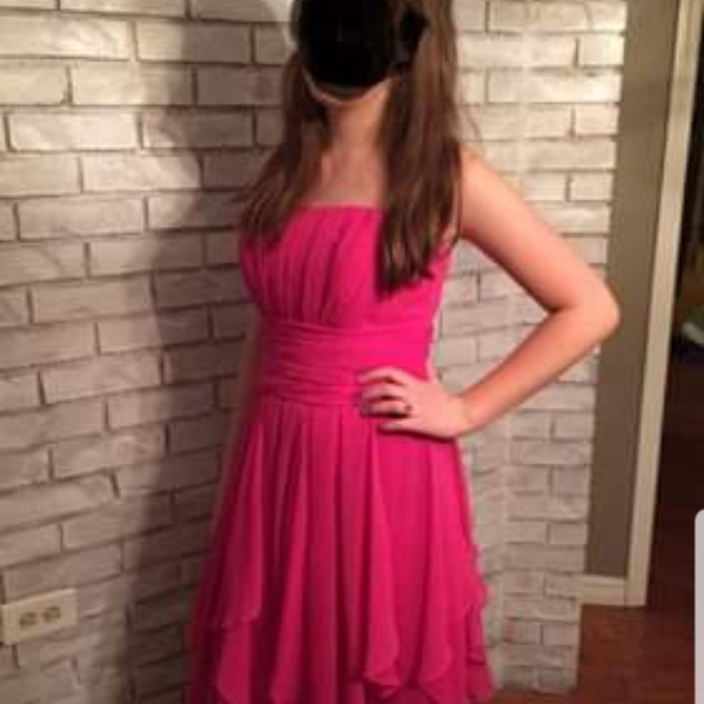 Beautiful, hot pink dress with gorgeous style.